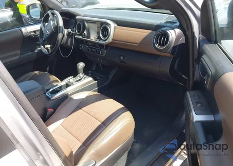 2017 Toyota Tacoma Limited from USA, damaged, VIN 3TMEZ5CN1HM039527